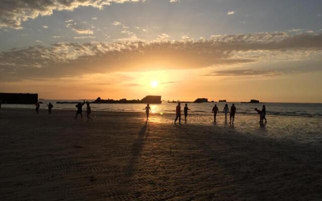 Gold Beach Hotel & Residence