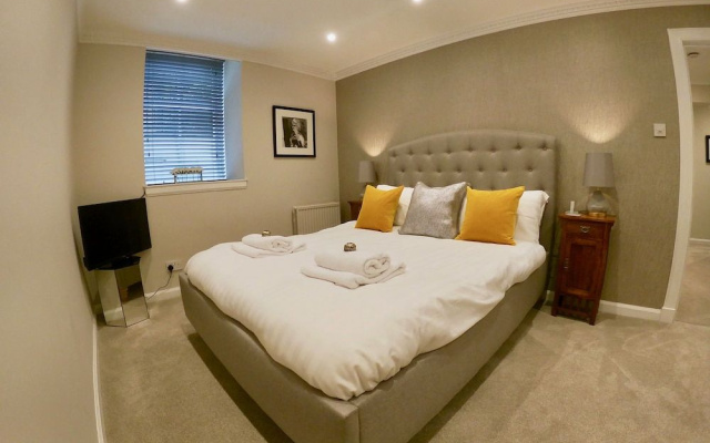 Escape to Edinburgh @ Abercromby Place