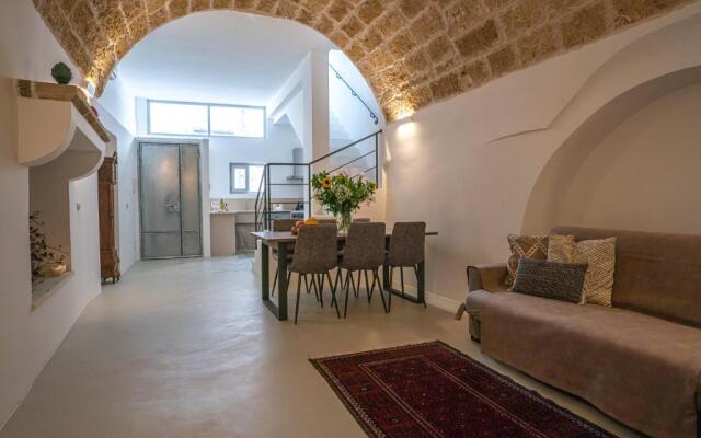 1700's House with Panoramic Rooftop Terrace in Matino