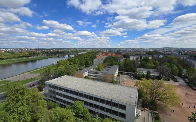Hotel Am Terrassenufer