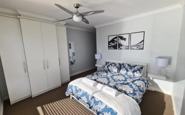 33 Kingston Place, Marina Martinique