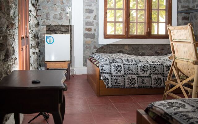 Lei Thar Gone Guest House
