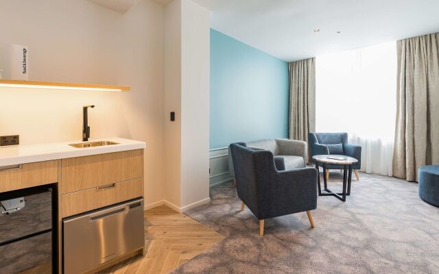 Legacy Airedale Hotel Auckland