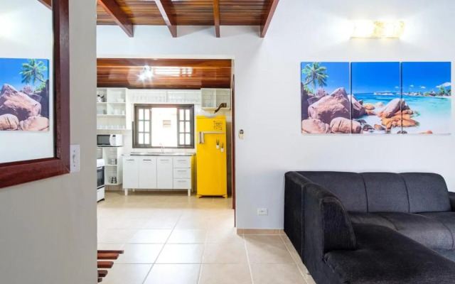 Bh 12: Casa Com Piscina, Perfeita E Bem Localizada!!!