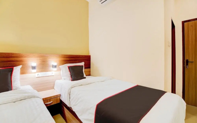 Capital O Pusat Kota Pekanbaru Near Mall Living World Formerly Radja Homestay