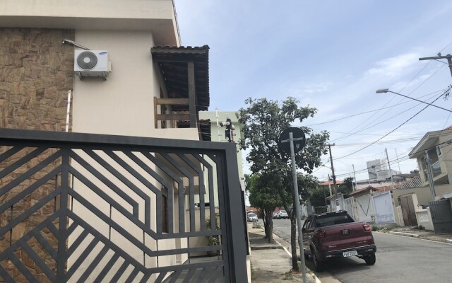 Brazil & France Hostel And House Inn