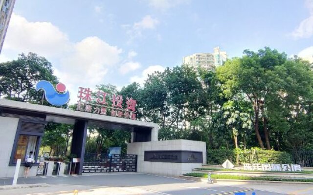 Park Hyatt Guangzhou Apartment (Zhujiang International Textile City)