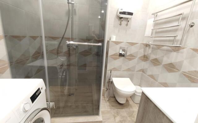 Fan House (Фан Хаус) на улице Заслонова