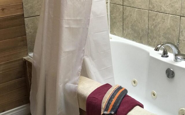 Whispering Waves Cottages