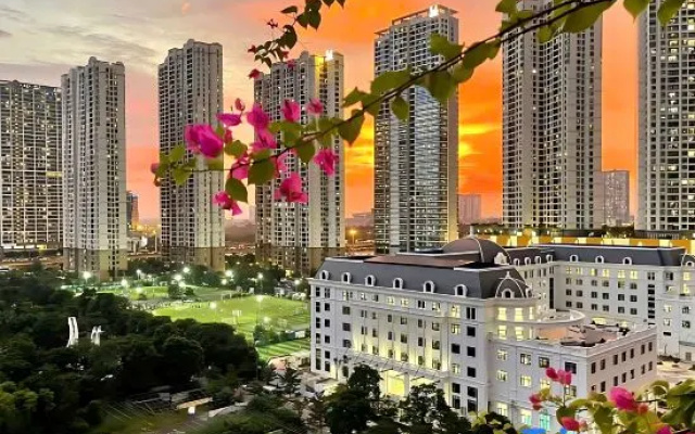 [Business-Ready] Vinhomes Dcapitale Apartment - By VN Stay – Outside – Hanoi