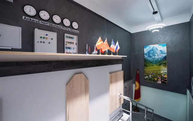 Qlife Capsule Hostel