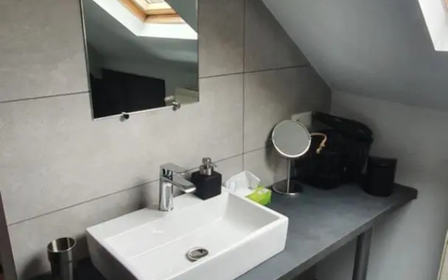 Charmant studio avec grande baignoire