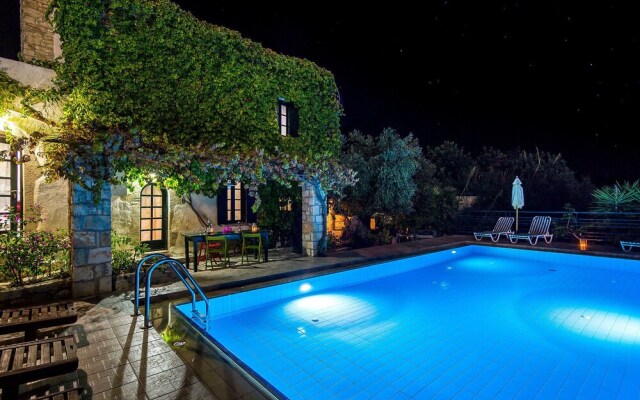 Ideal for family, small village close to beaches