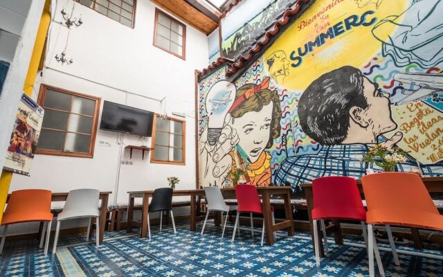 Graffiti Hostel Bogota