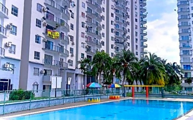 OYO 90499 Marina View Villas