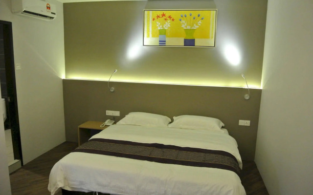Super 8 Hotel @ Bayan Baru