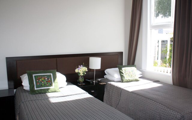 Ponsonby Manor