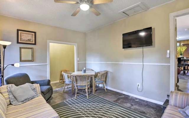 Cozy Graham Retreat ~ 3 Mi to Lake Eddleman!