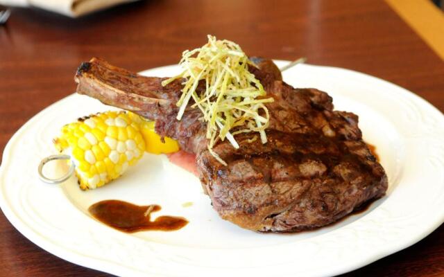 Rocky Crest Golf Resort