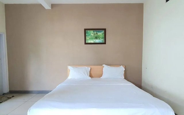Candi Panggung Family Guest House Syariah by OYO Rooms