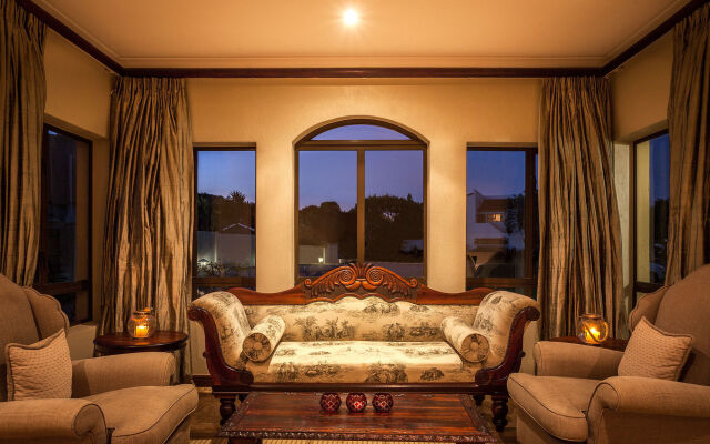 Super Tubes Guesthouse