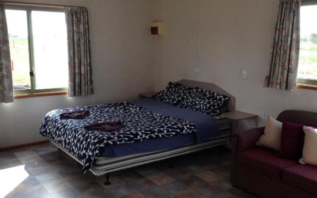 Seal Bay Cottages – Guest Rooms – Seddon