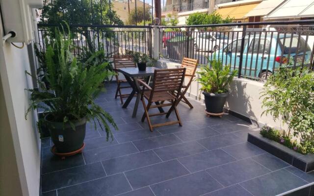 Music Reflections Apartment near Nafplio