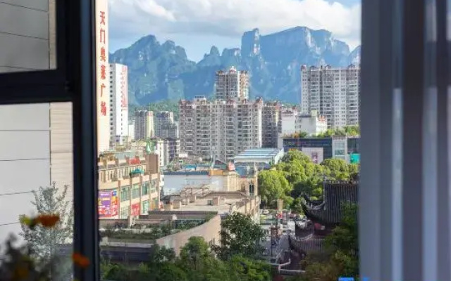 Tianmen Urban Guesthouse