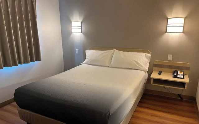 Super 8 by Wyndham Sidney NE
