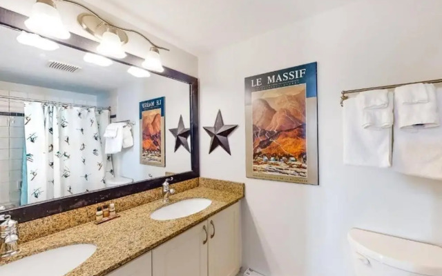 Steps to the Hill 1 Bedroom Wifi Crave TV