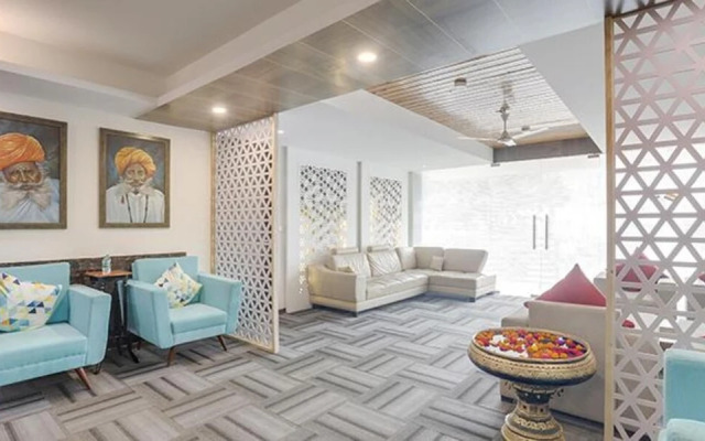 Fabhotel Harnoor House