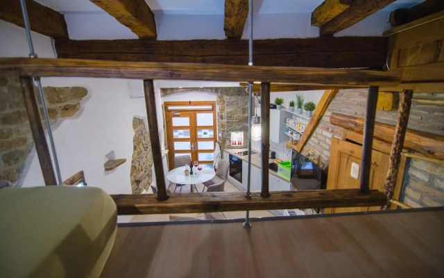 Traditional Piran studio
