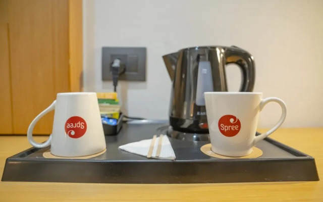 Zip By Spree Hotels Chakan