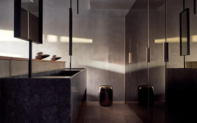 Acro Wellness Suites - Adults Only