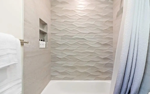 @ Marbella Lane - Modern Refreshing Home