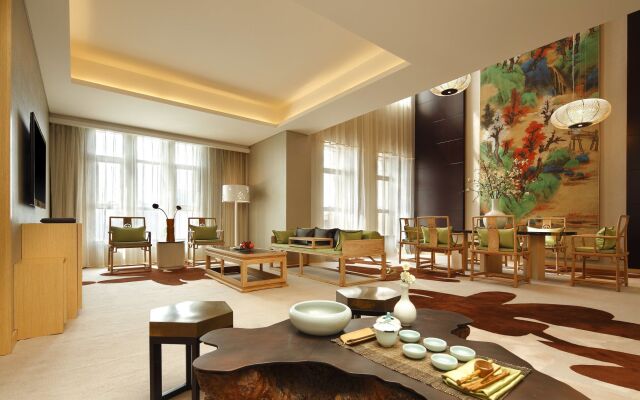Four Points By Sheraton Luohe