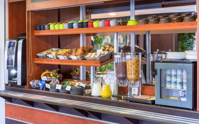 Sure Hotel by Best Western Saint-Amand-Les-Eaux