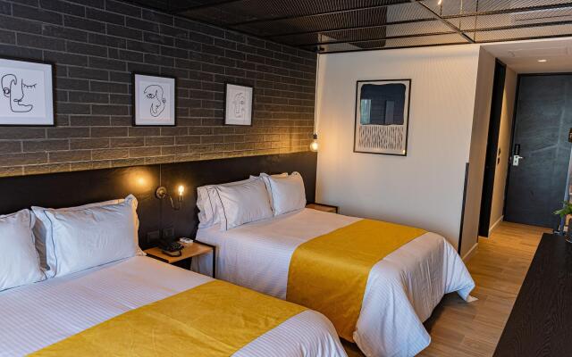 Fulton Business Luxury Hotel