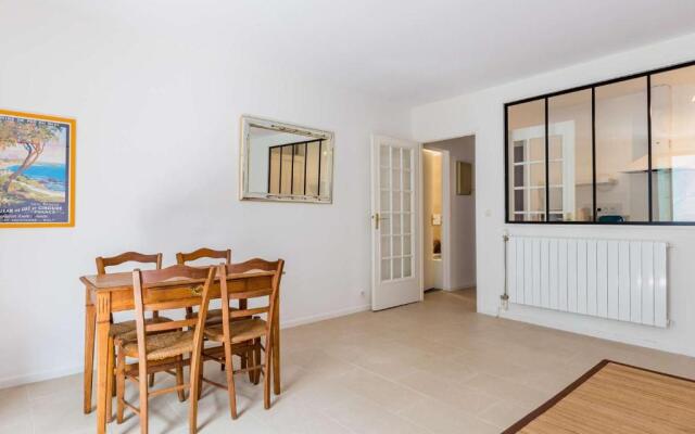 Appartement Saint-Jean-de-Luz, 1 pièce, 2 personnes - FR-1-4-596