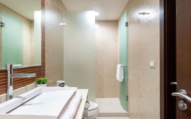 Z Casa Marea 2 Bedroom Condo by Redawning