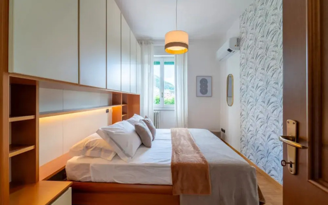Autumn Apartment in Como