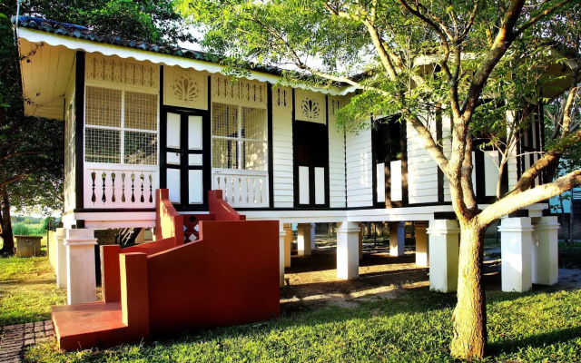 Temple Tree Resort