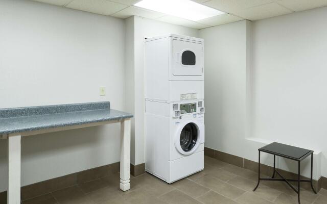 Hampton Inn & Suites Atlanta-Downtown