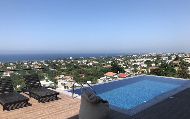 Ultra Lux Sea View Villa in Kyrenia