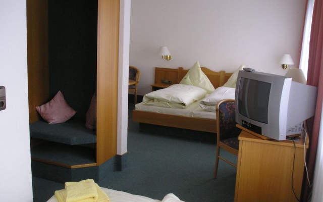 Knüllhotel Tann-Eck