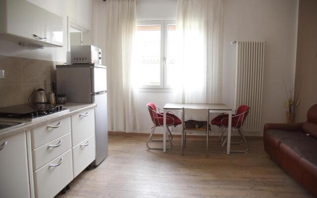 Cozy 5 people Apartament