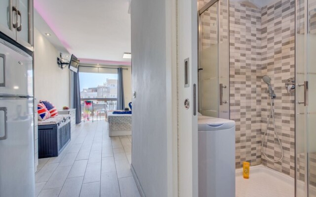733. Wonderful Studio in las Américas! Wi Fi Free!