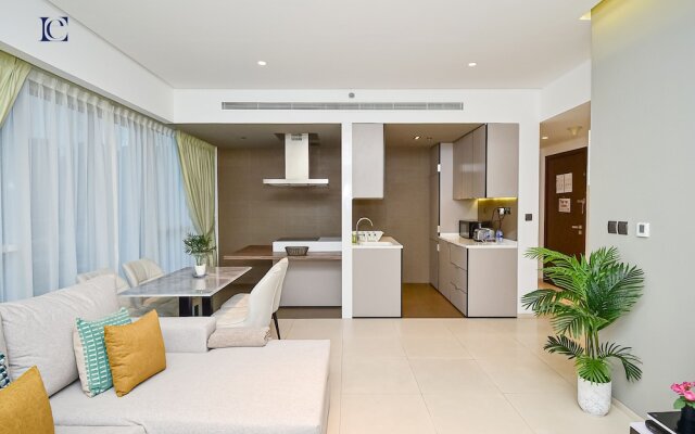 VST - Spacious Furnished 1BR in Marina