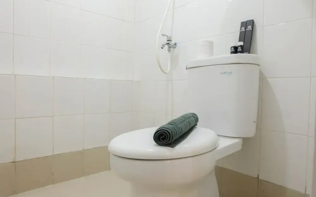 Well Furnished 2BR Bassura City Apartment