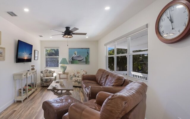 Surf Riders 4 Bedroom Home